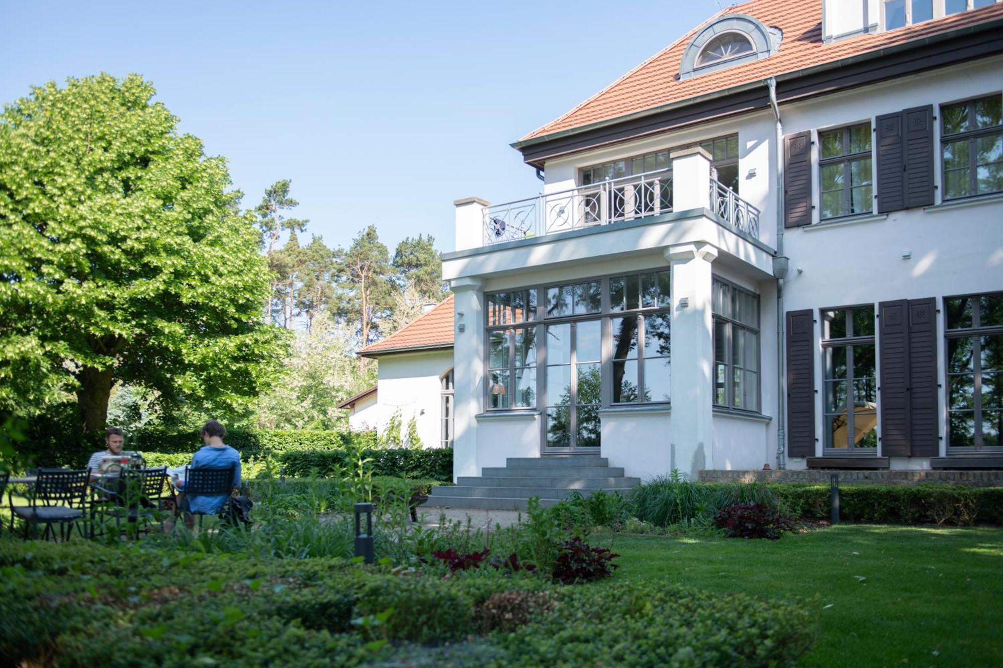Herrenhaus Röddelin Templin Exteriör bild